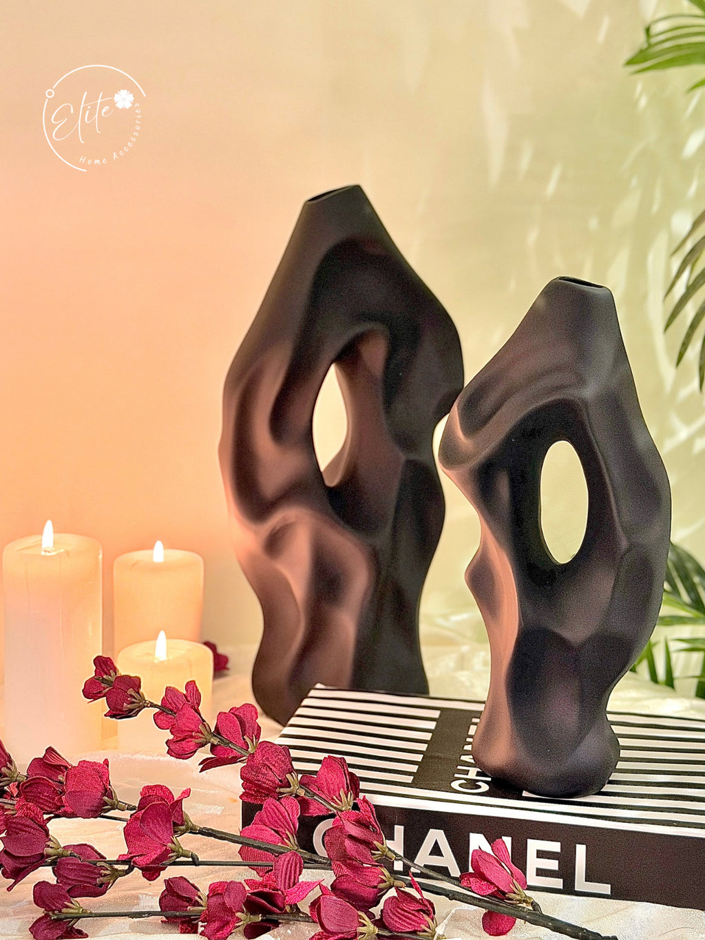 Simplicity vases