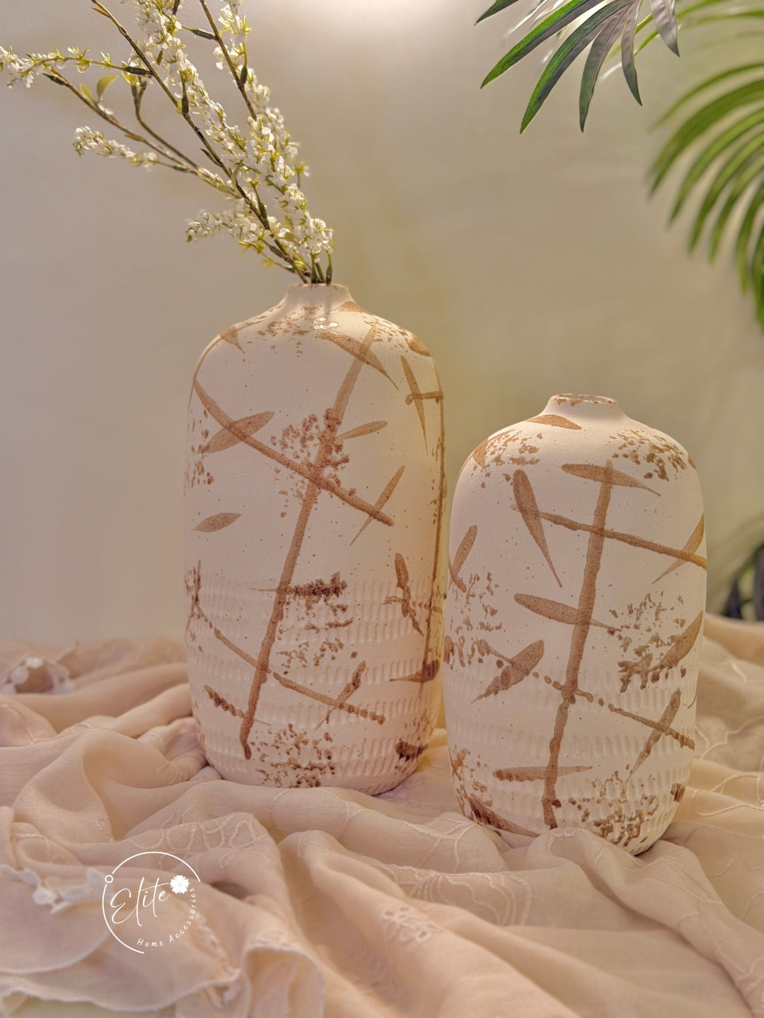 Boho leaves vase