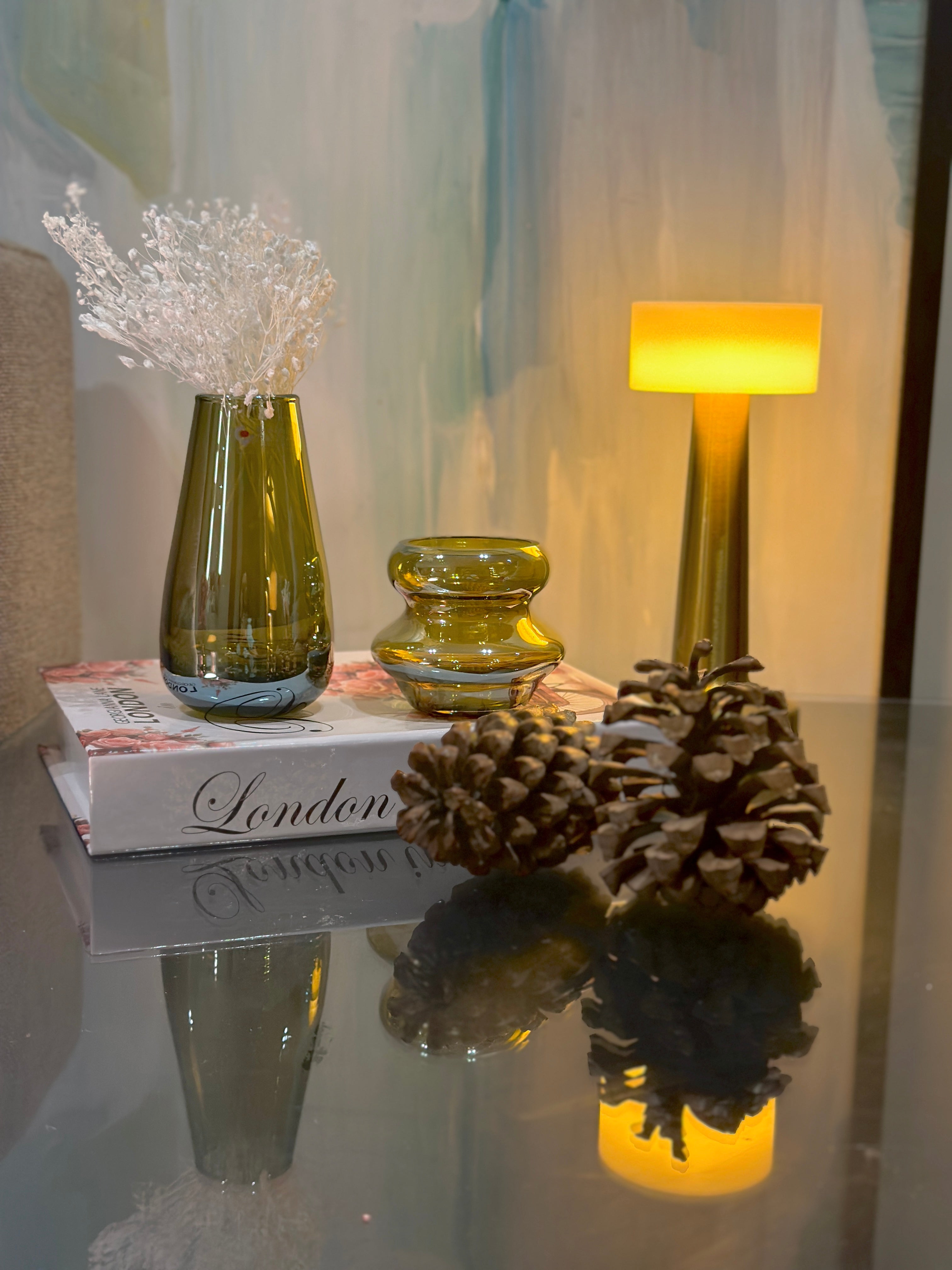 Olivia long mini vase