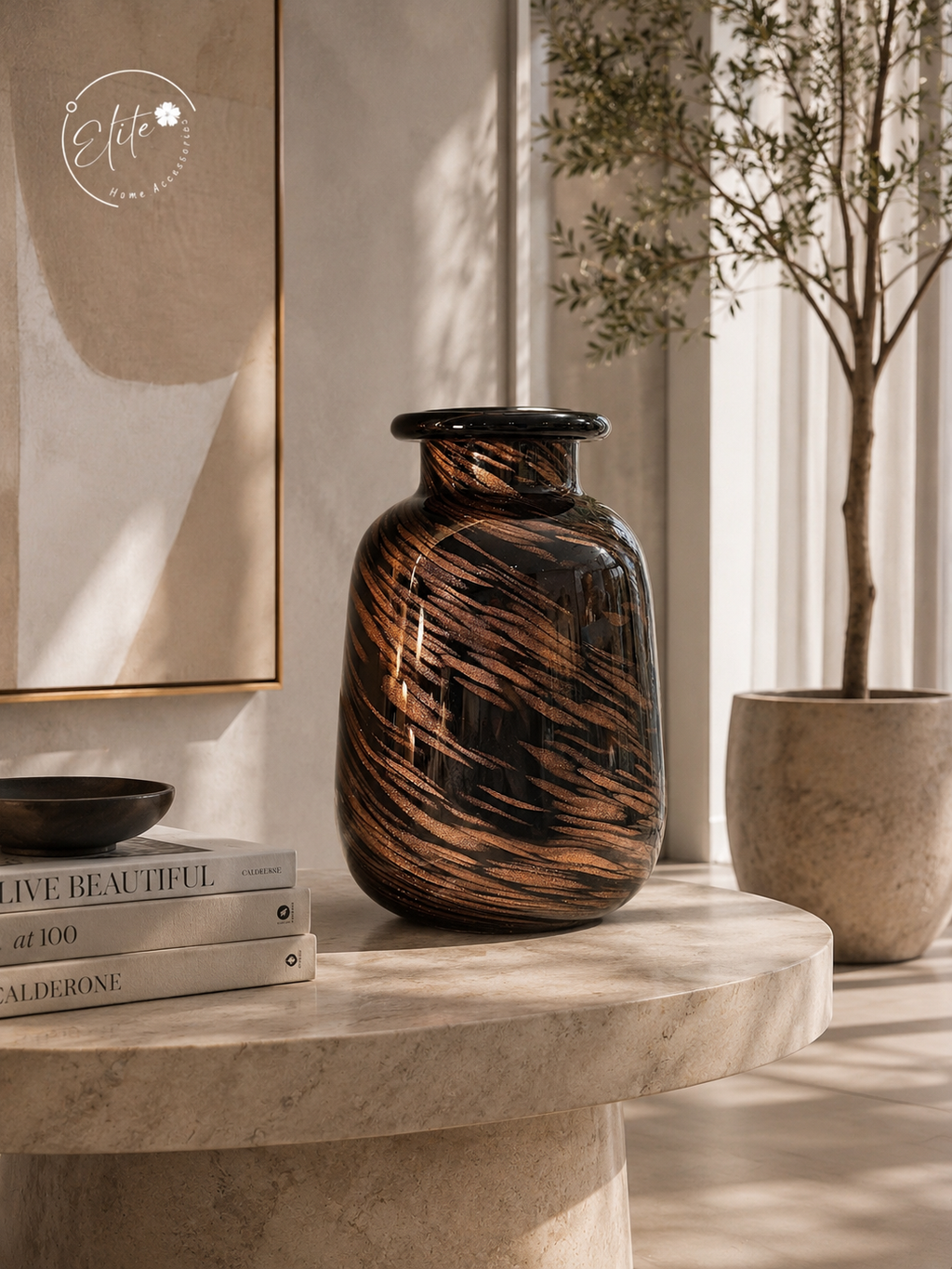 Noir Ember vase