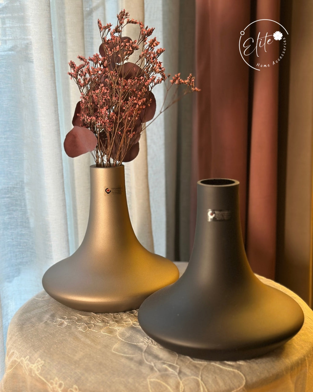 Velora vase