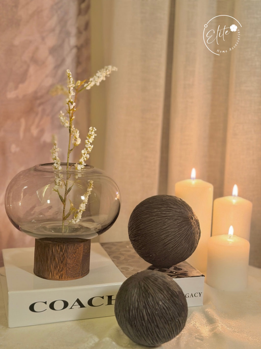 Bubbly vase