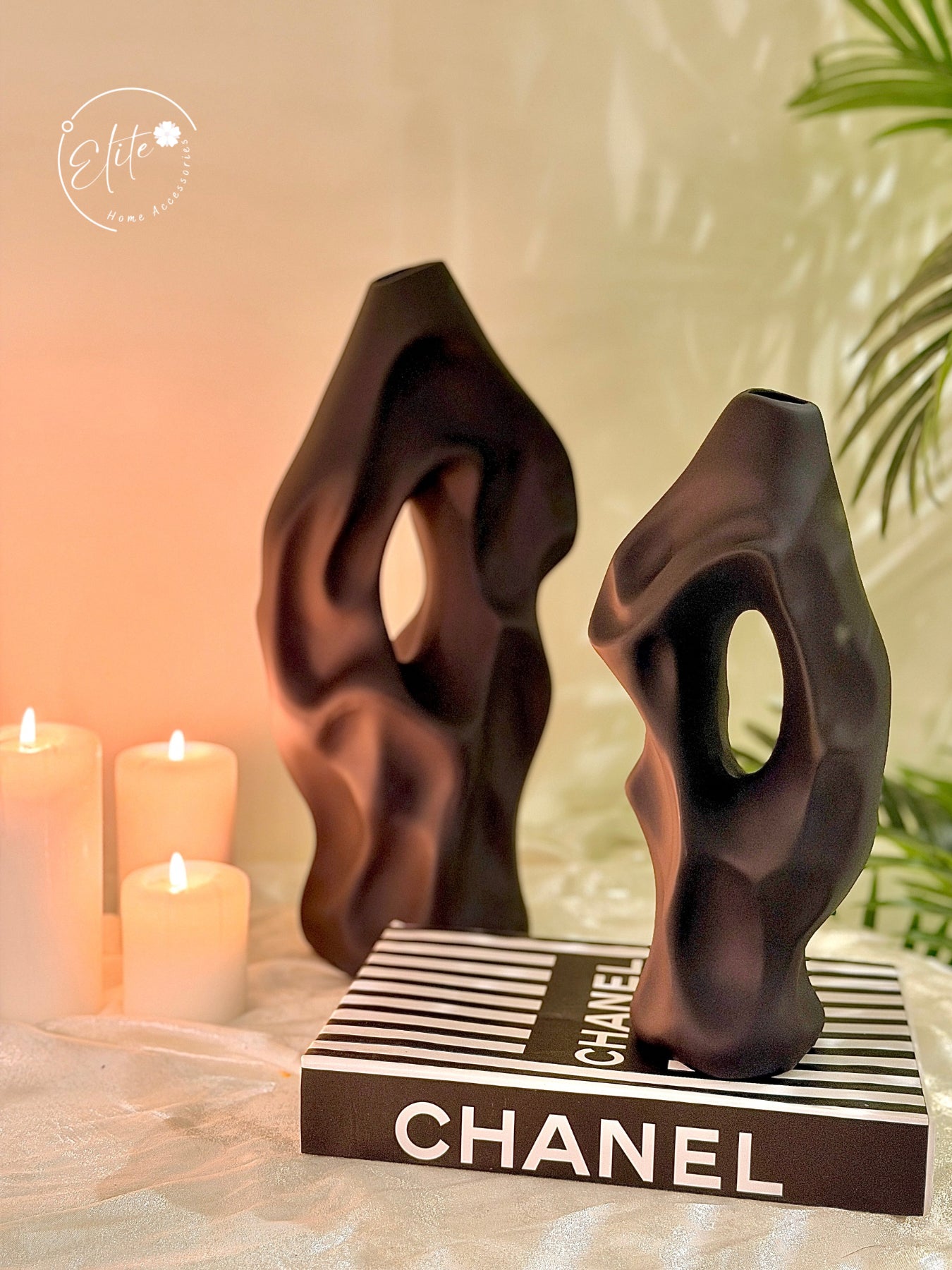 Simplicity vases