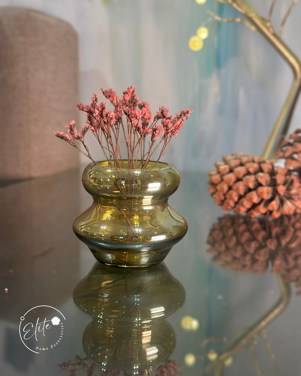 Olivia waves mini vase