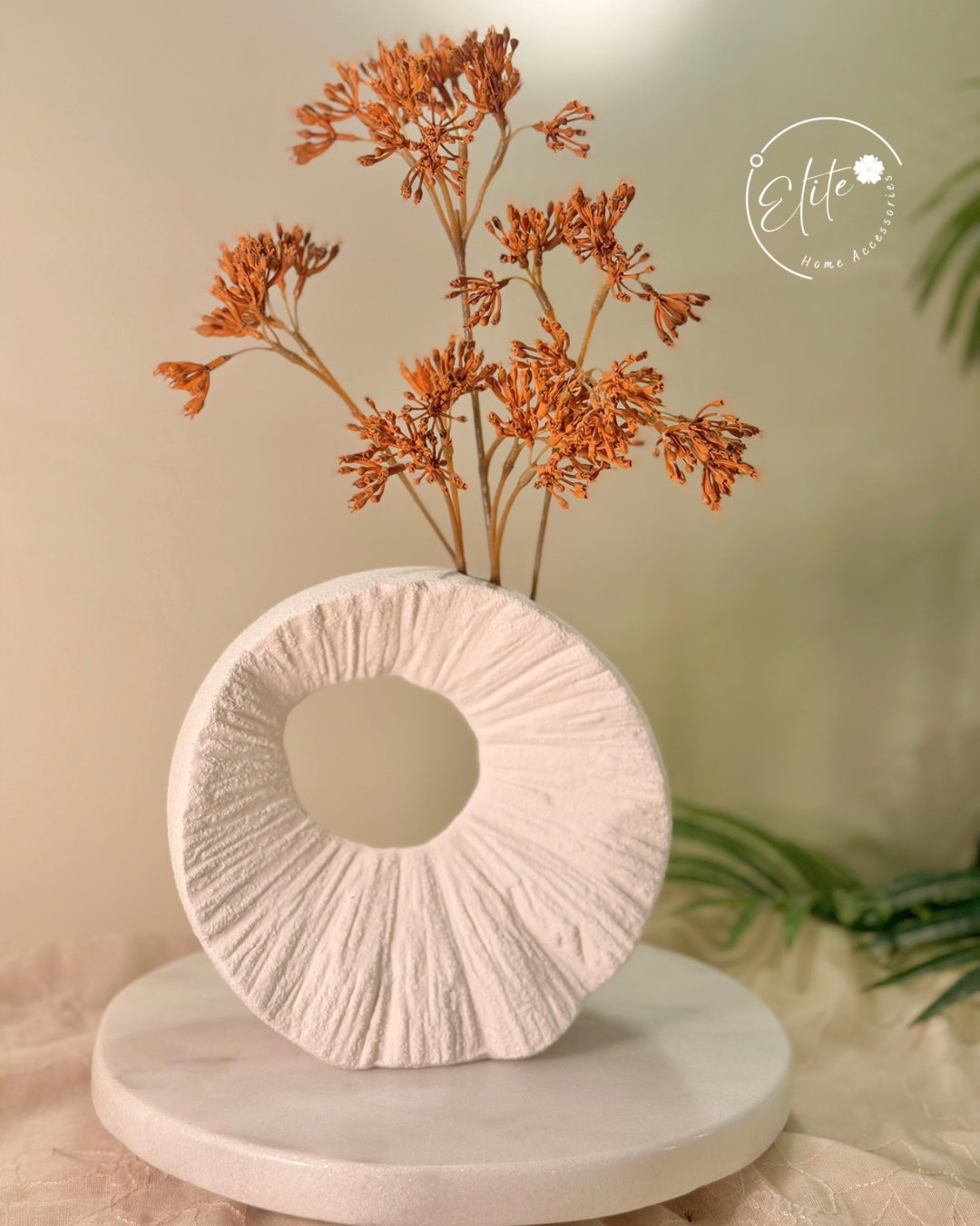 Core Vase - مزهرية سيراميك أبيض فاخرة